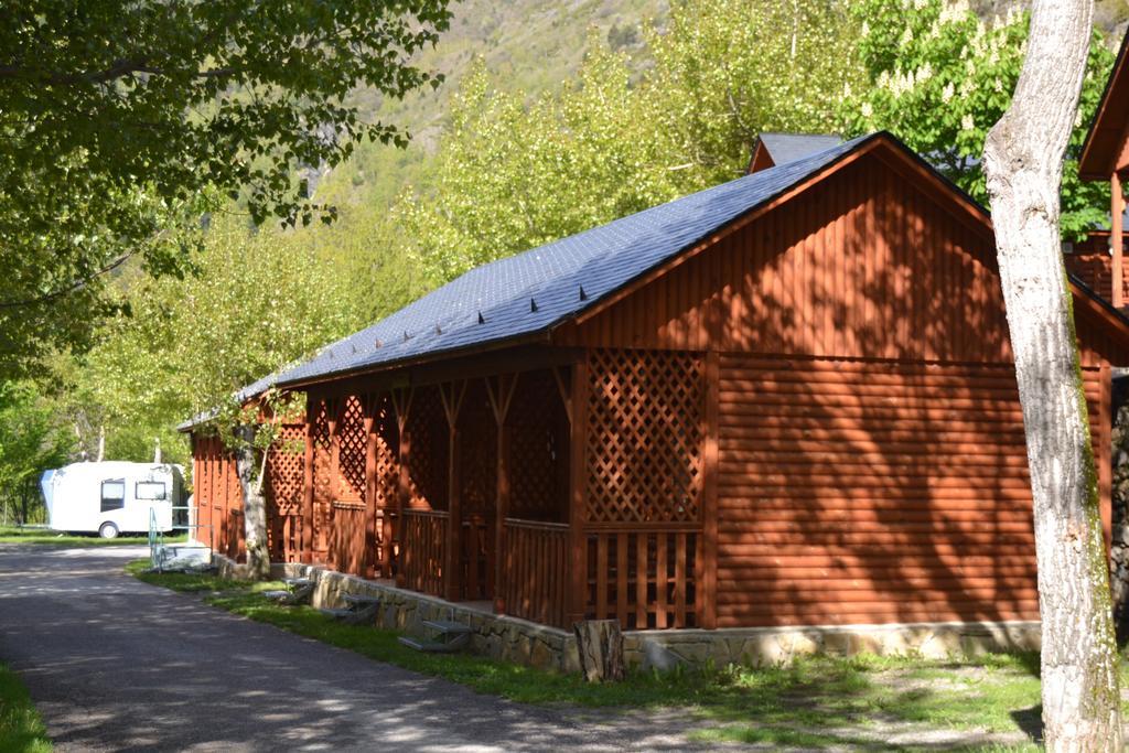 Camping Aneto ベナスケ 部屋 写真